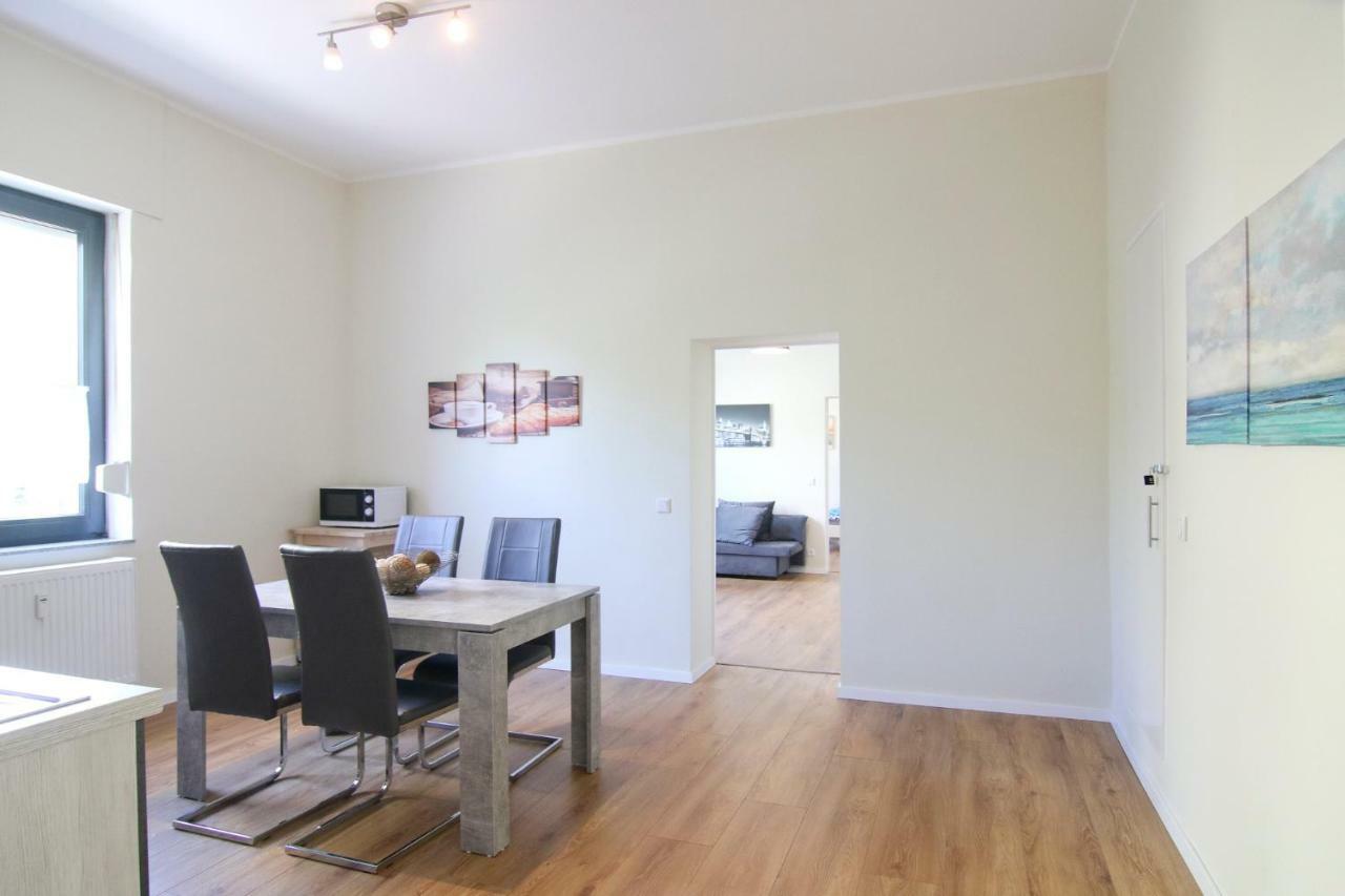Apartmondo Ferienwohnung โซลิงเงน ภายนอก รูปภาพ