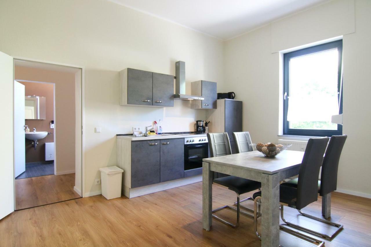 Apartmondo Ferienwohnung โซลิงเงน ภายนอก รูปภาพ